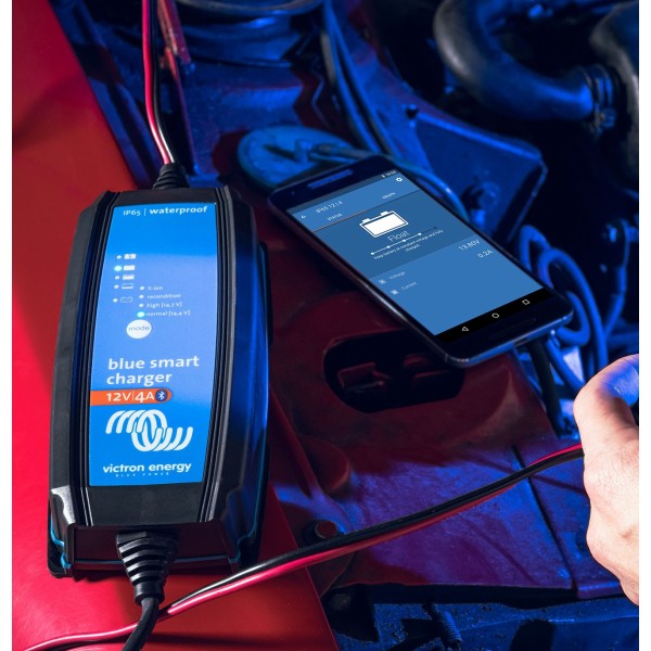 Victron Energy Serie Blue Smart GX 12/10 Carica batterie Portatile 12V 10A