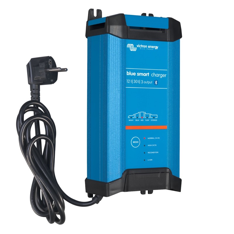 Victron Blue Smart 12/30/3 Caricabatterie 12V 30A IP22 3 uscite